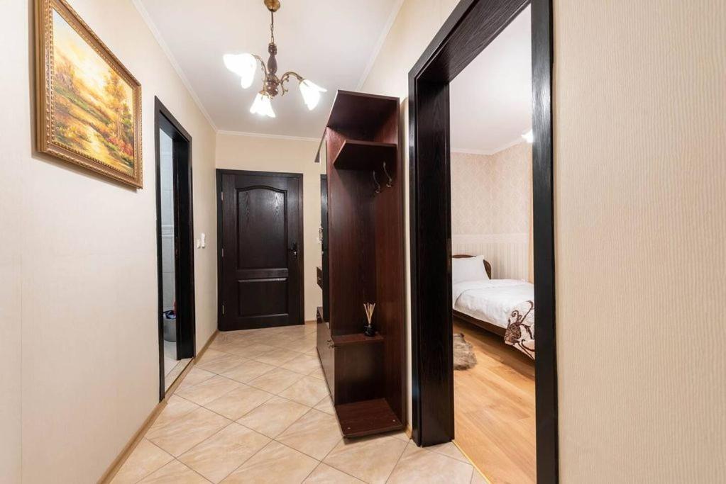 Vazov Residence , Two Bedroom Top Centre Apartment Варна Екстериор снимка